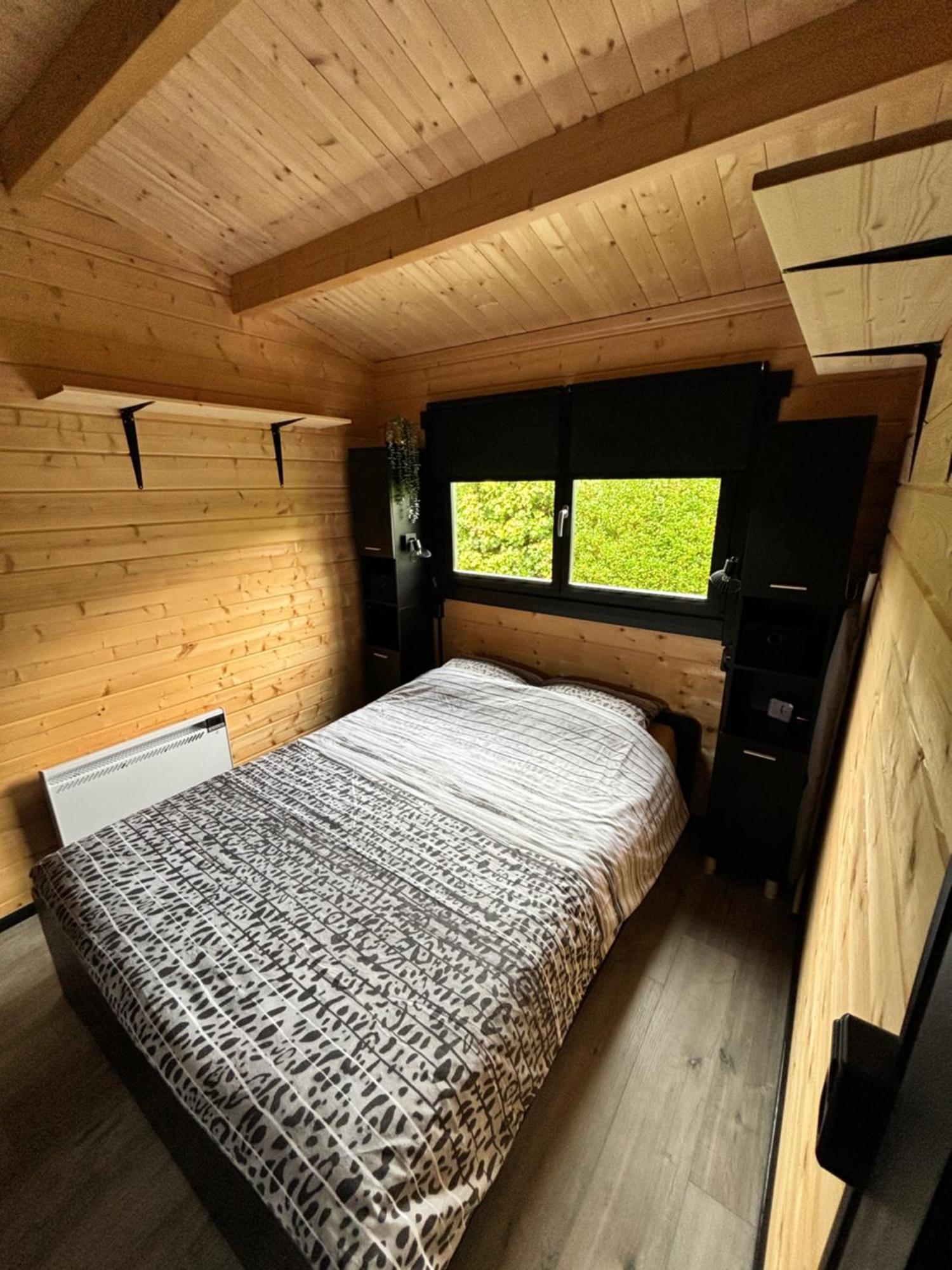 Drachtstercompagnie Chalet In Het Groen Met Airco מראה חיצוני תמונה