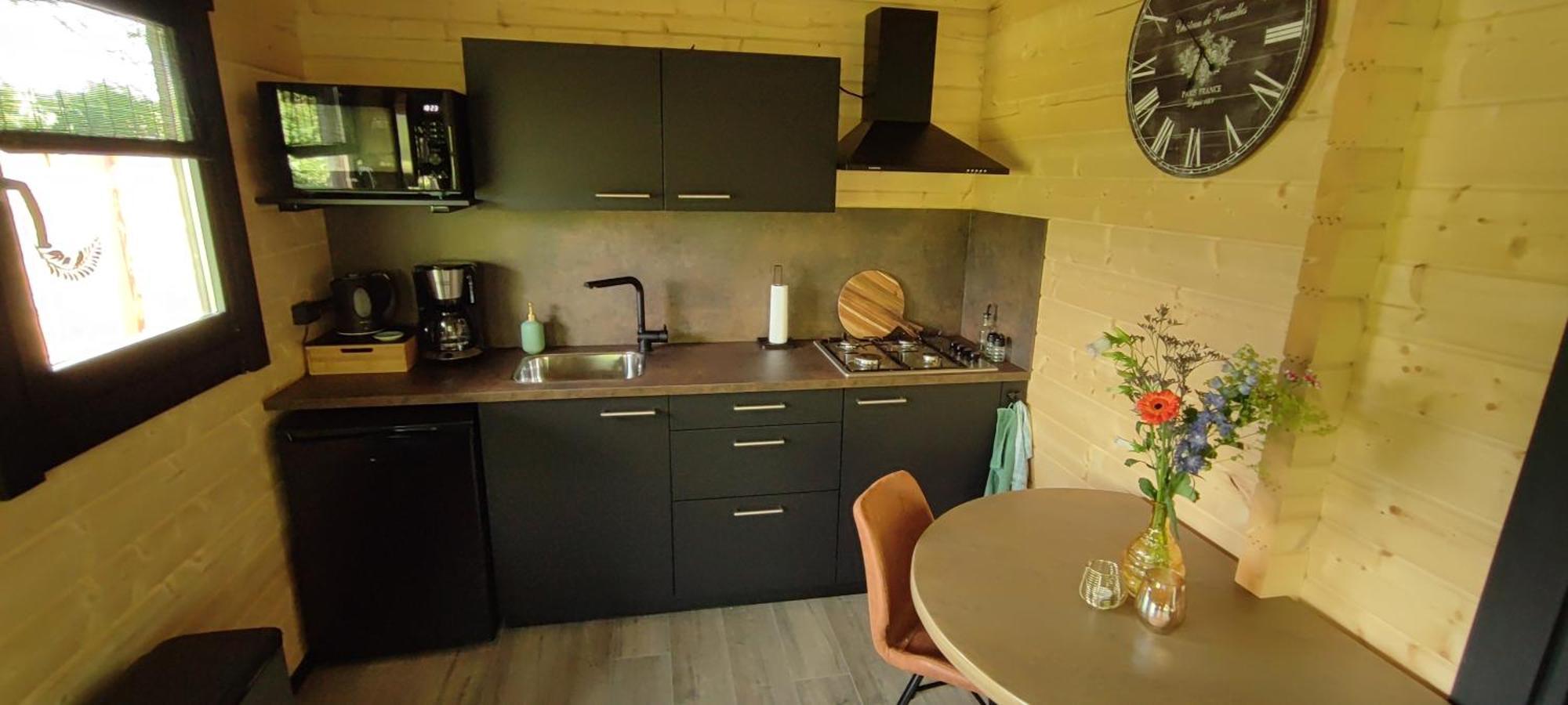 Drachtstercompagnie Chalet In Het Groen Met Airco מראה חיצוני תמונה