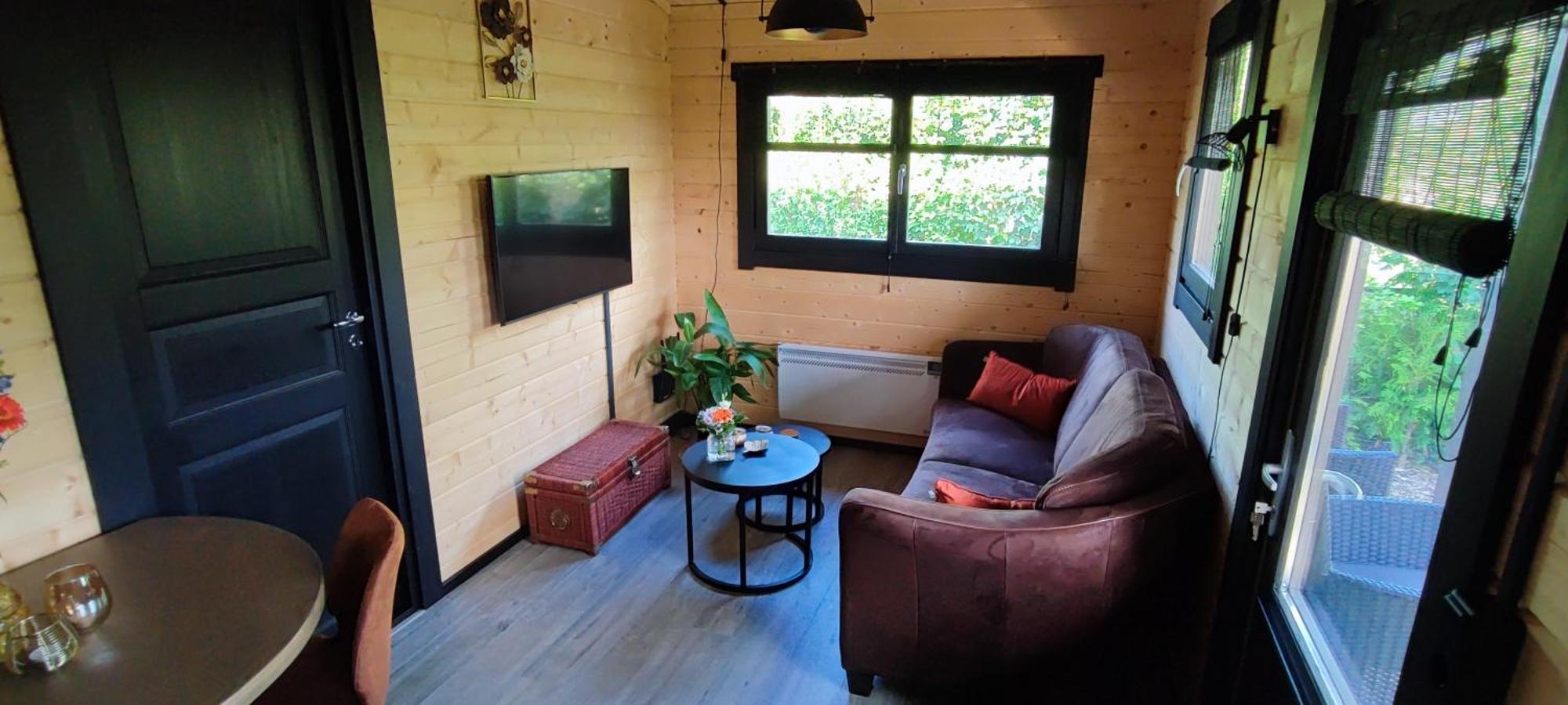 Drachtstercompagnie Chalet In Het Groen Met Airco מראה חיצוני תמונה